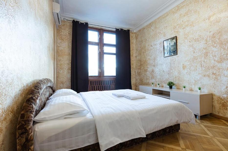 Apartment Arena City 911 Киев Экстерьер фото